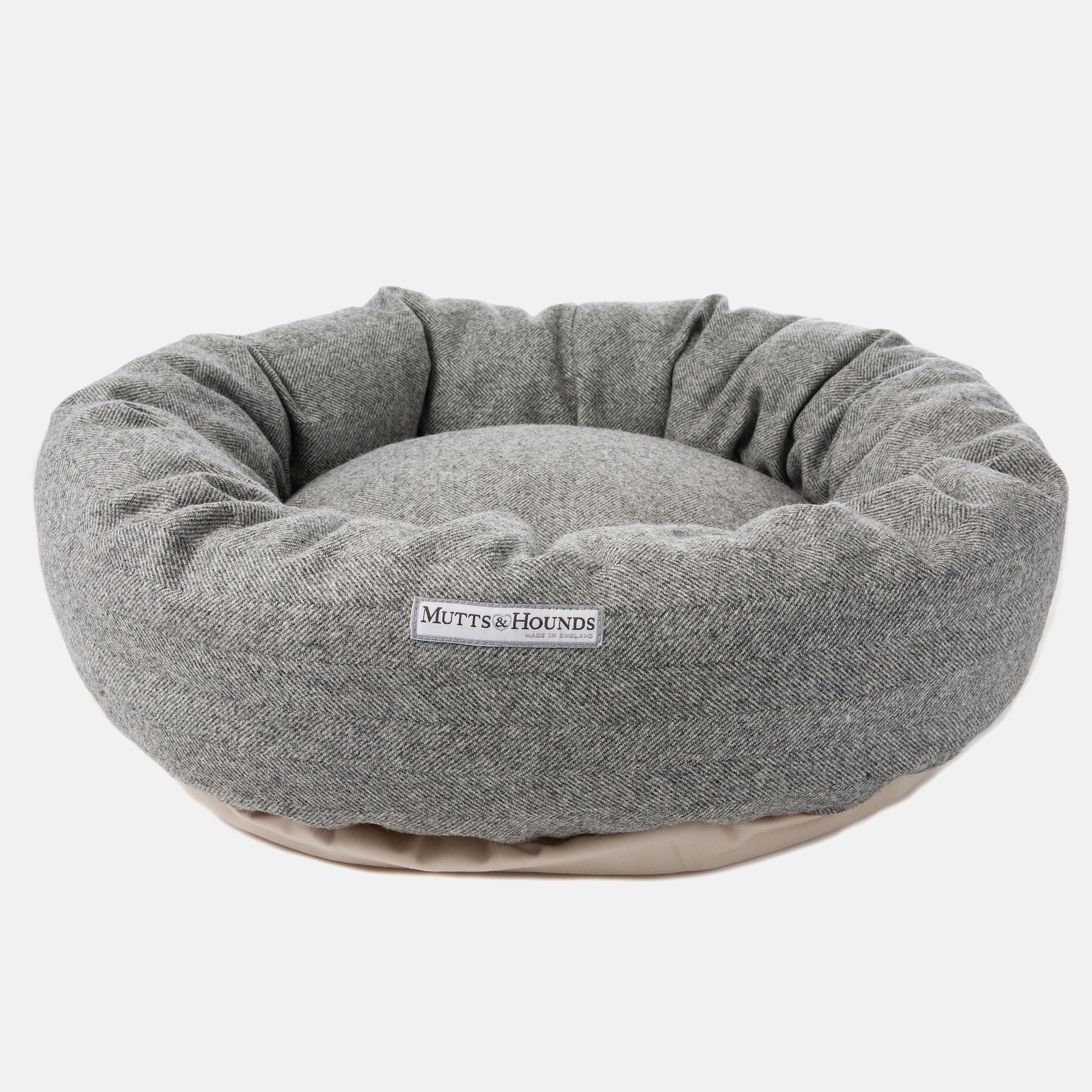 Luxury Donut Dog Beds Designer Nest Dog Beds Mutts & Hounds