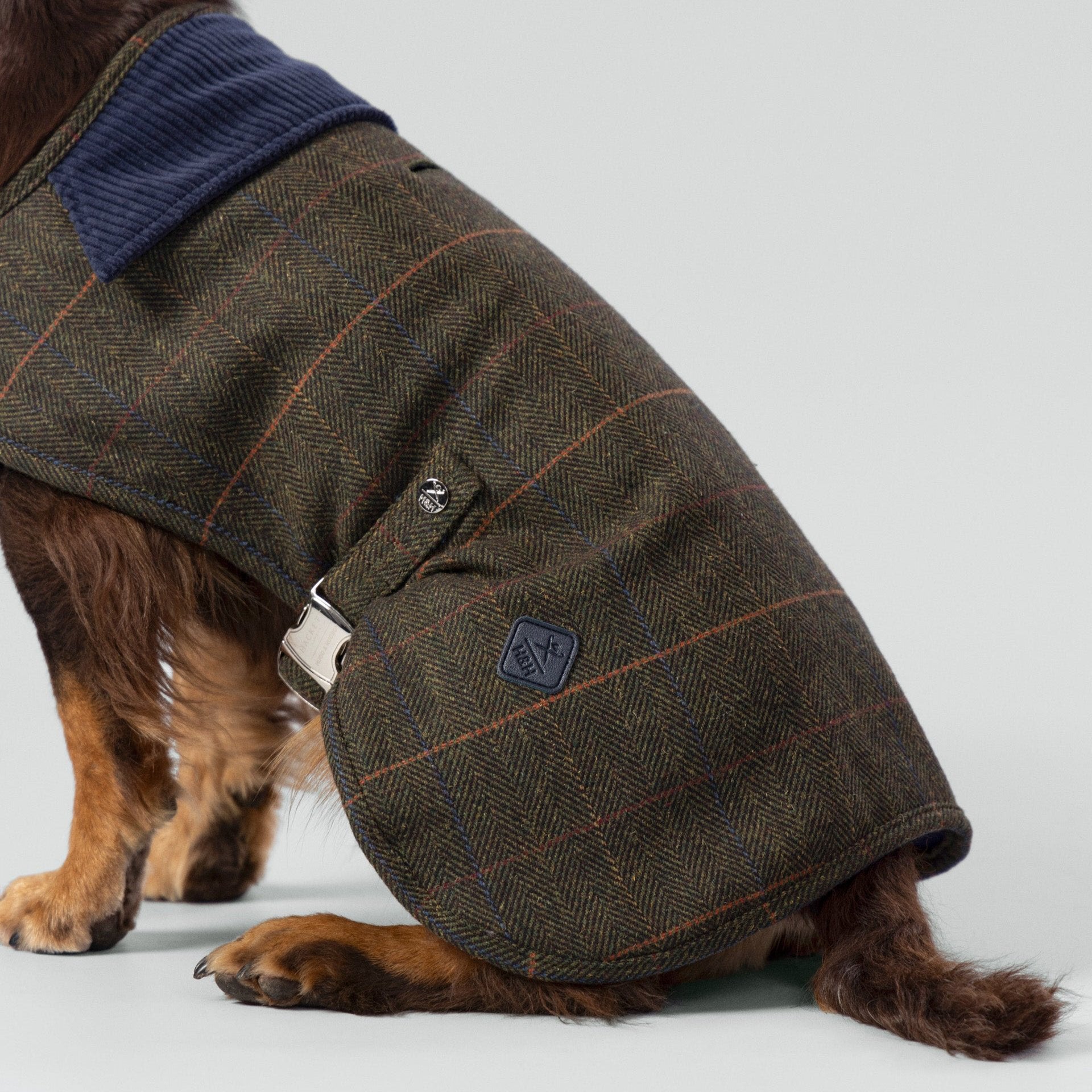 Hugo & Hudson X Hackett Dark Green Checked Herringbone Tweed Dog Jacket