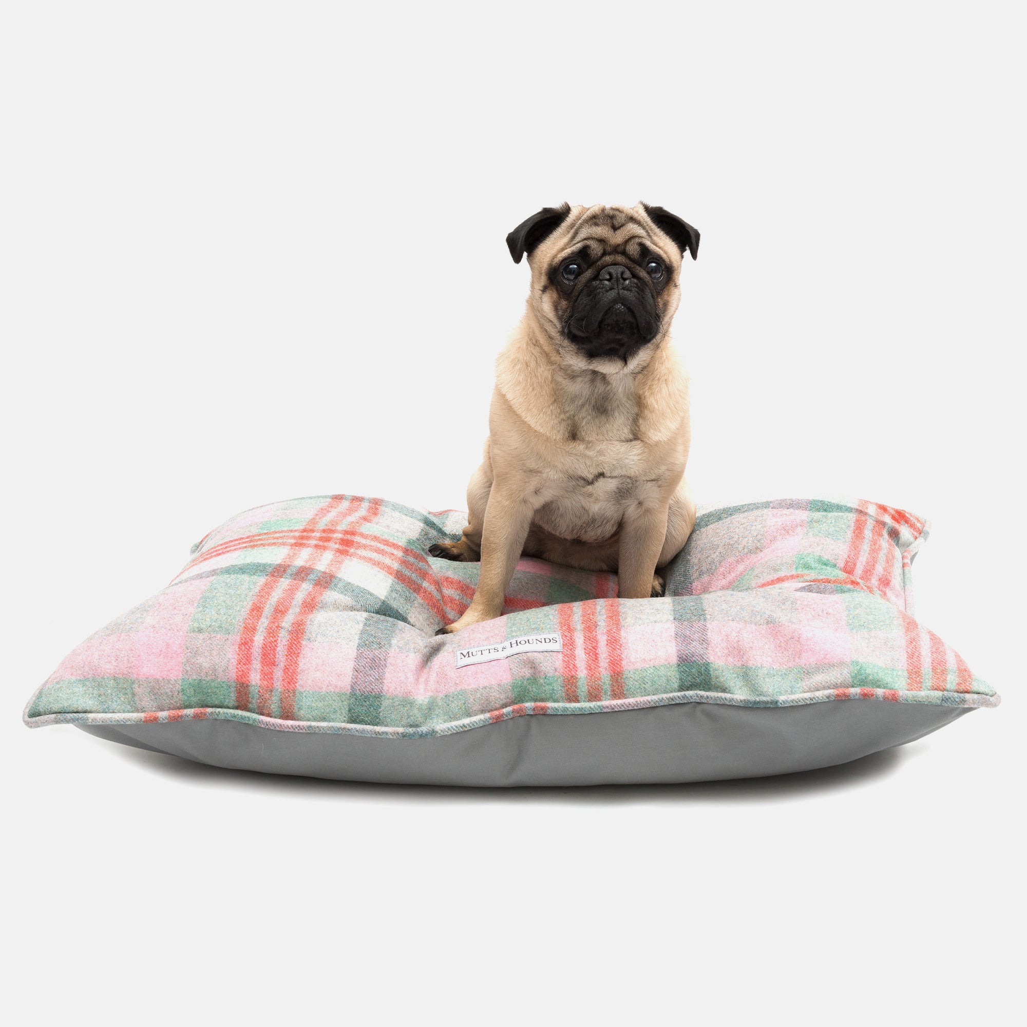 Macaroon Check Tweed Pillow Dog Bed
